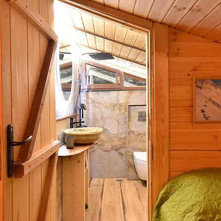 بيت خشبي Life House-semkovo
